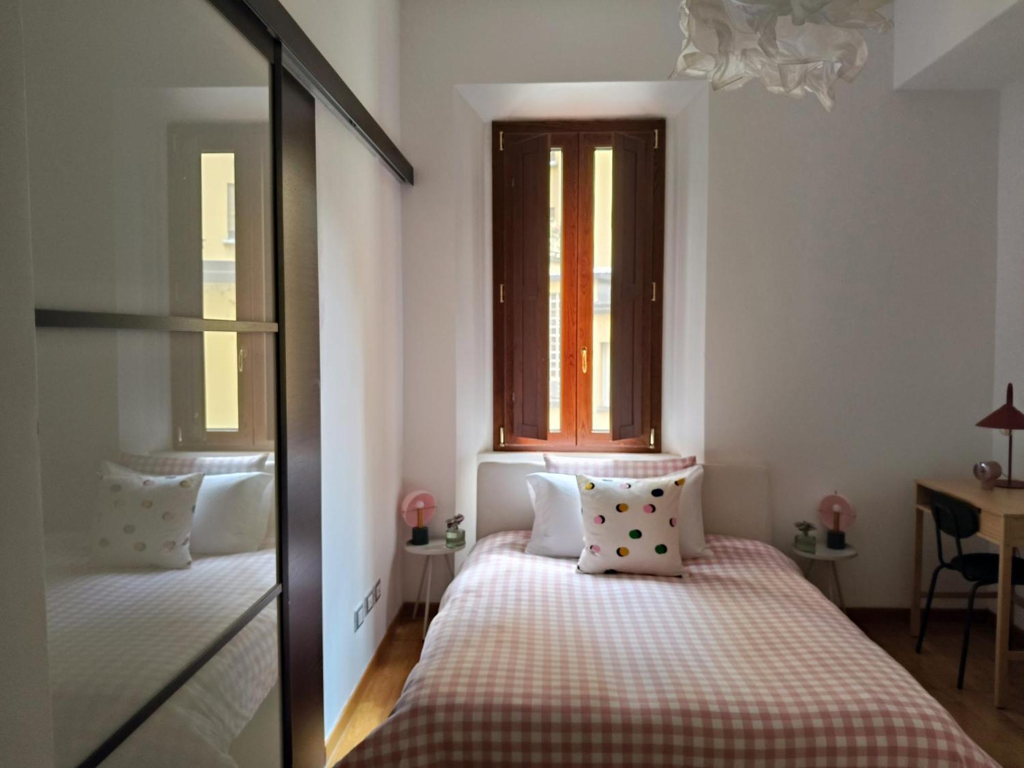 Fluere - Via Riva Reno Appartement Bologna Buitenkant foto